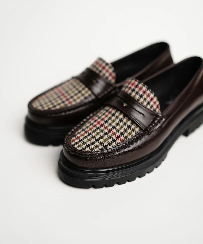 Extra Sof Loafers for Women - 90 PAIR