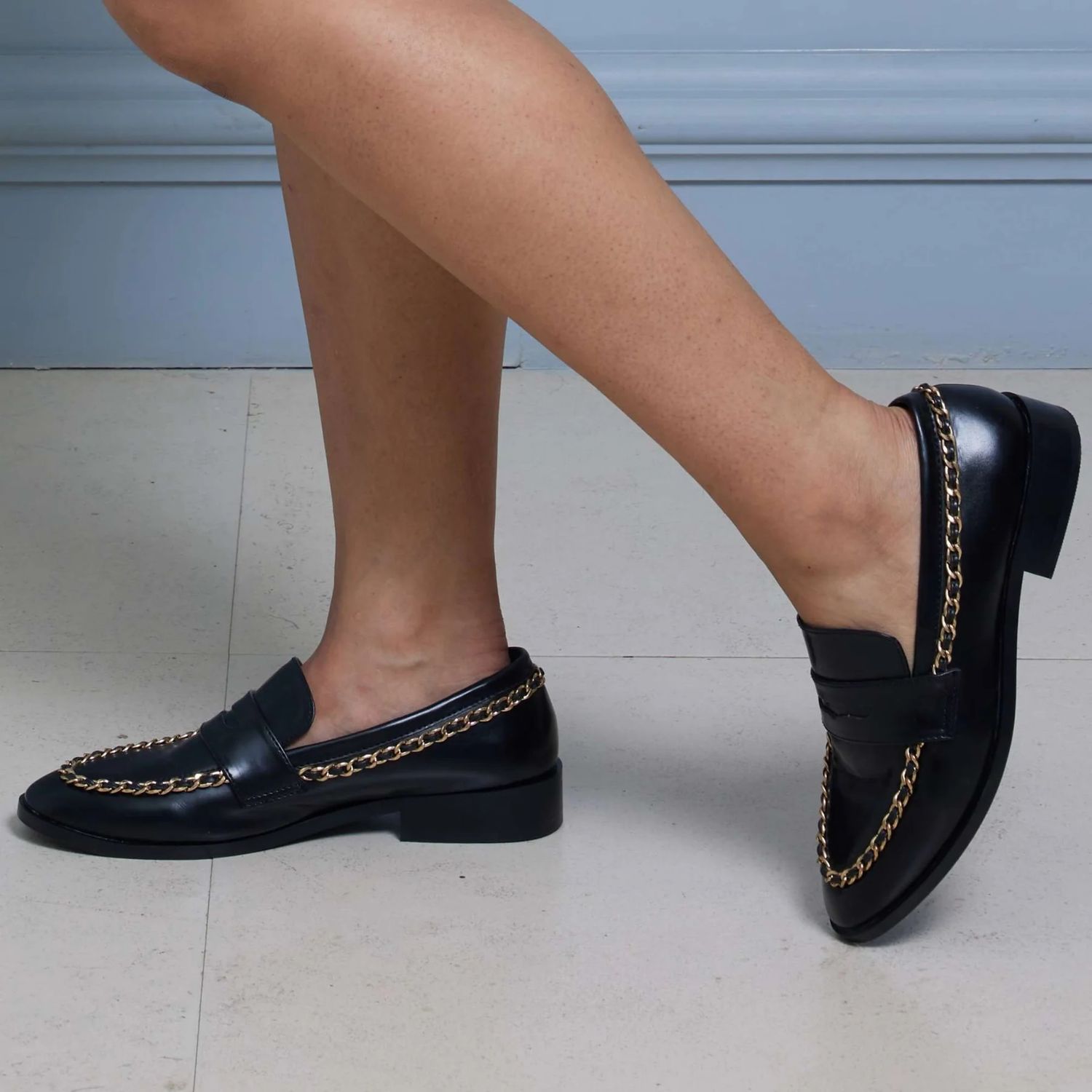 Extra Soft Loafers for Women - 90 PAIR