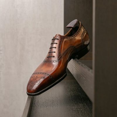 Men’s Oxford Shoes - 90 Pair