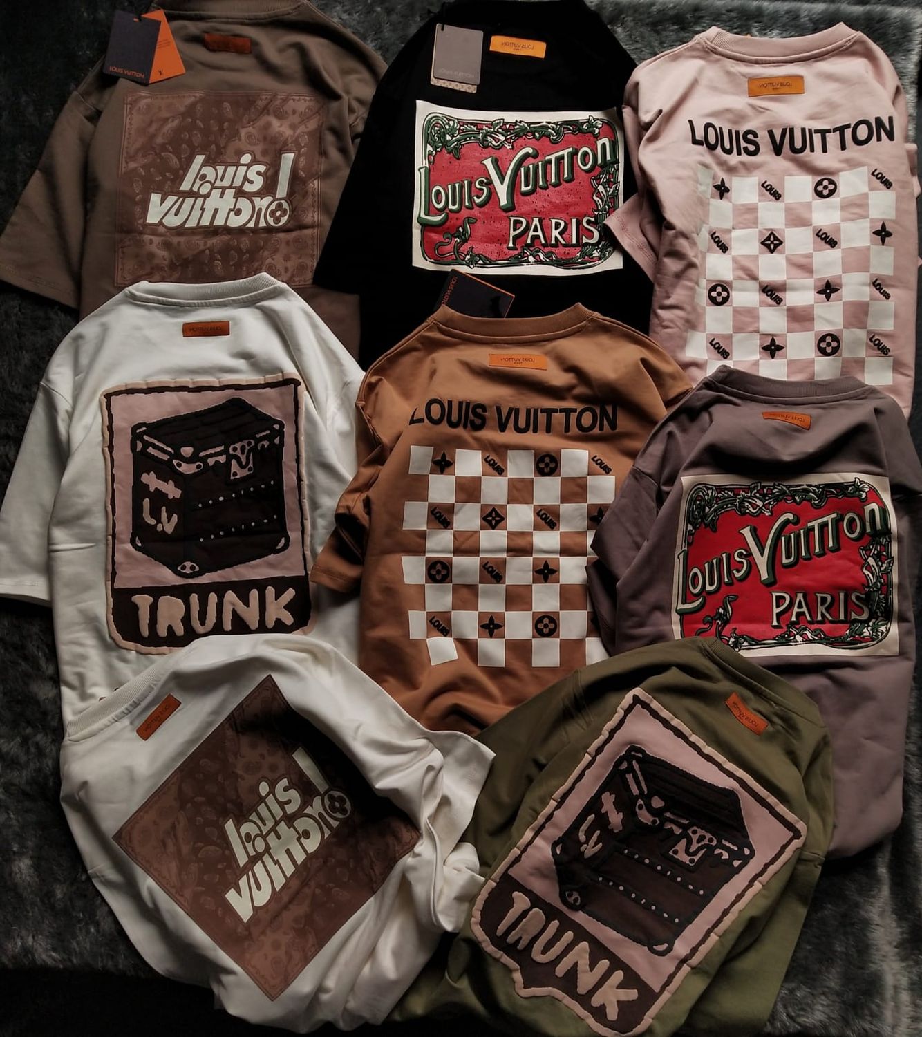 Louis Vuitton Premium Quality Cotton Oversized Dropshoulder Crew Neck Half Sleeve Men's T-shirt - 66 Pc