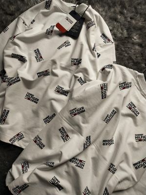 Tommy Hilfiger Premium Quality  Pure Cotton Oversized Dropshoulder Round Neck Half Sleeve Men's T-shirt - 60 Pc