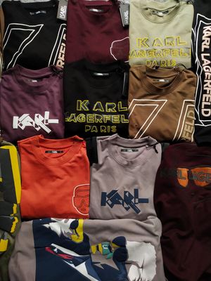 Karl Lagerfeld Premium Quality Pure Cotton Oversized Dropshoulder Round Neck Half Sleeve Men's T-Shirt - 35 Pc