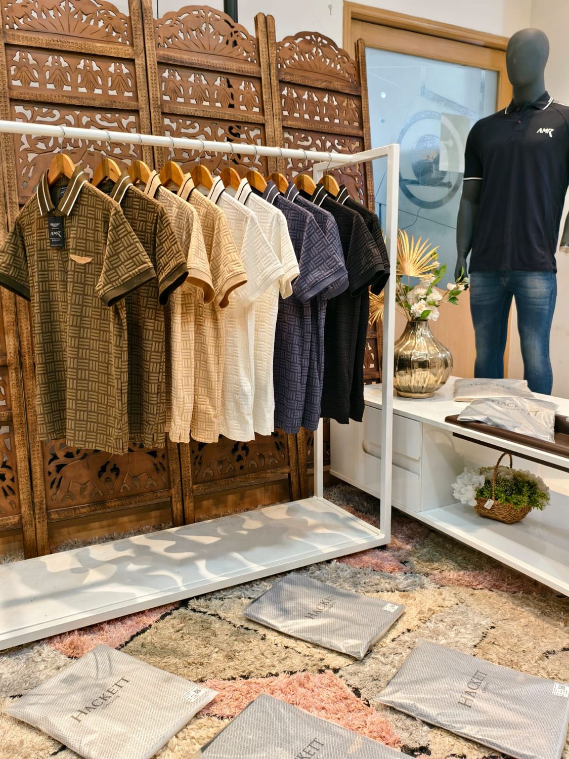 Hackett Premium Quality Cotton Collar Neck Half Sleeve Men's T-shirt - 58 Pc