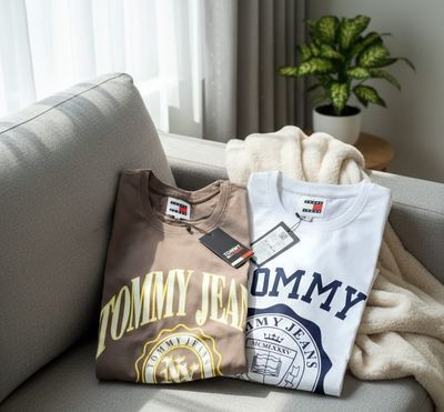 ( Big Size ) Tommy Jeans Premium Quality Crew Neck Half Sleeve Men's T-shirt - 46 Pc
