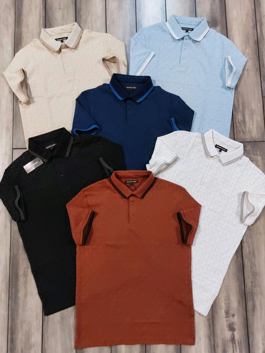 ​Michael Kors​ Premium Quality Collar Neck Half Sleeve Men's T-Shirt - 52 Pc