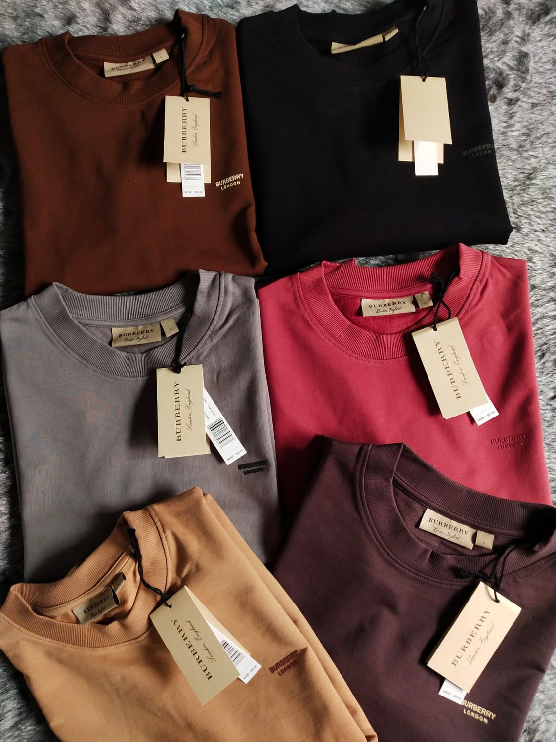 Burberry Premium Quality Pure Cotton Oversized Drop-shoulder Round Neck Half Sleeve Men's T-Shirt - 54 Pc