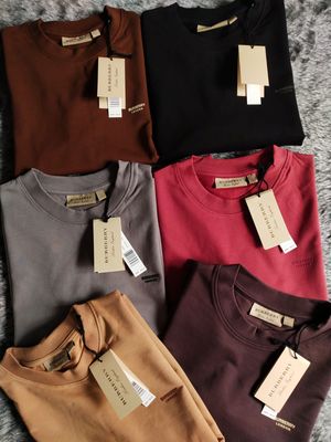 Burberry Premium Quality Pure Cotton Oversized Drop-shoulder Round Neck Half Sleeve Men's T-Shirt - 54 Pc