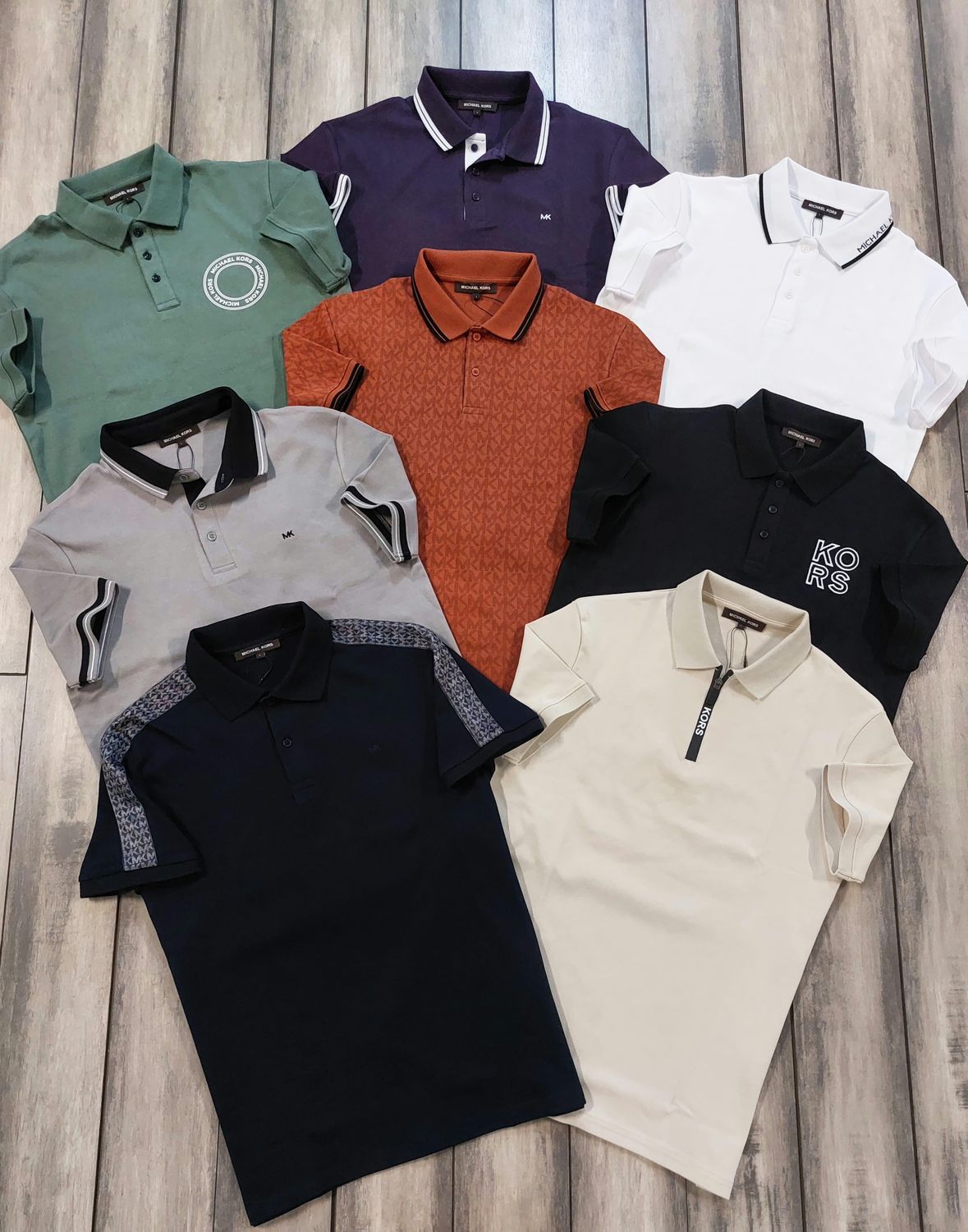 ​Michael Kors Premium Quality Collar Neck Half Sleeve Men's T-shirt - 68 Pc