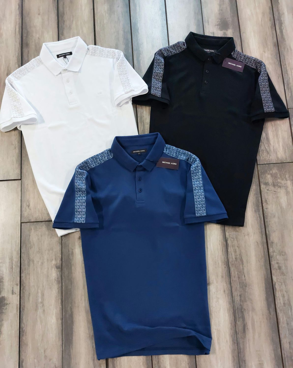 ​Michael Kors Premium Quality Collar Neck Half Sleeve Men's T-shirt - 52 pc