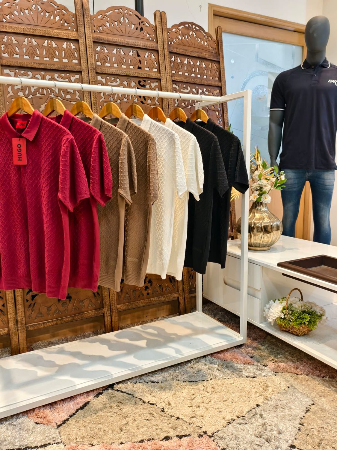 Hugo Boss Premium Quality Collar Neck Half Sleeve Men's T-Shirt - 36 Pc