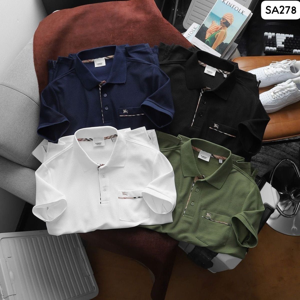 Burberry Premium Quality Collar Neck Half Sleeve Men's T-Shirt - 36 Pc