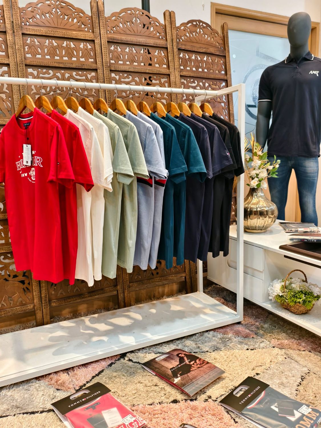 Tommy Hilfiger Premium Quality Round Neck Half Sleeve Men's T-Shirt - 60 Pc