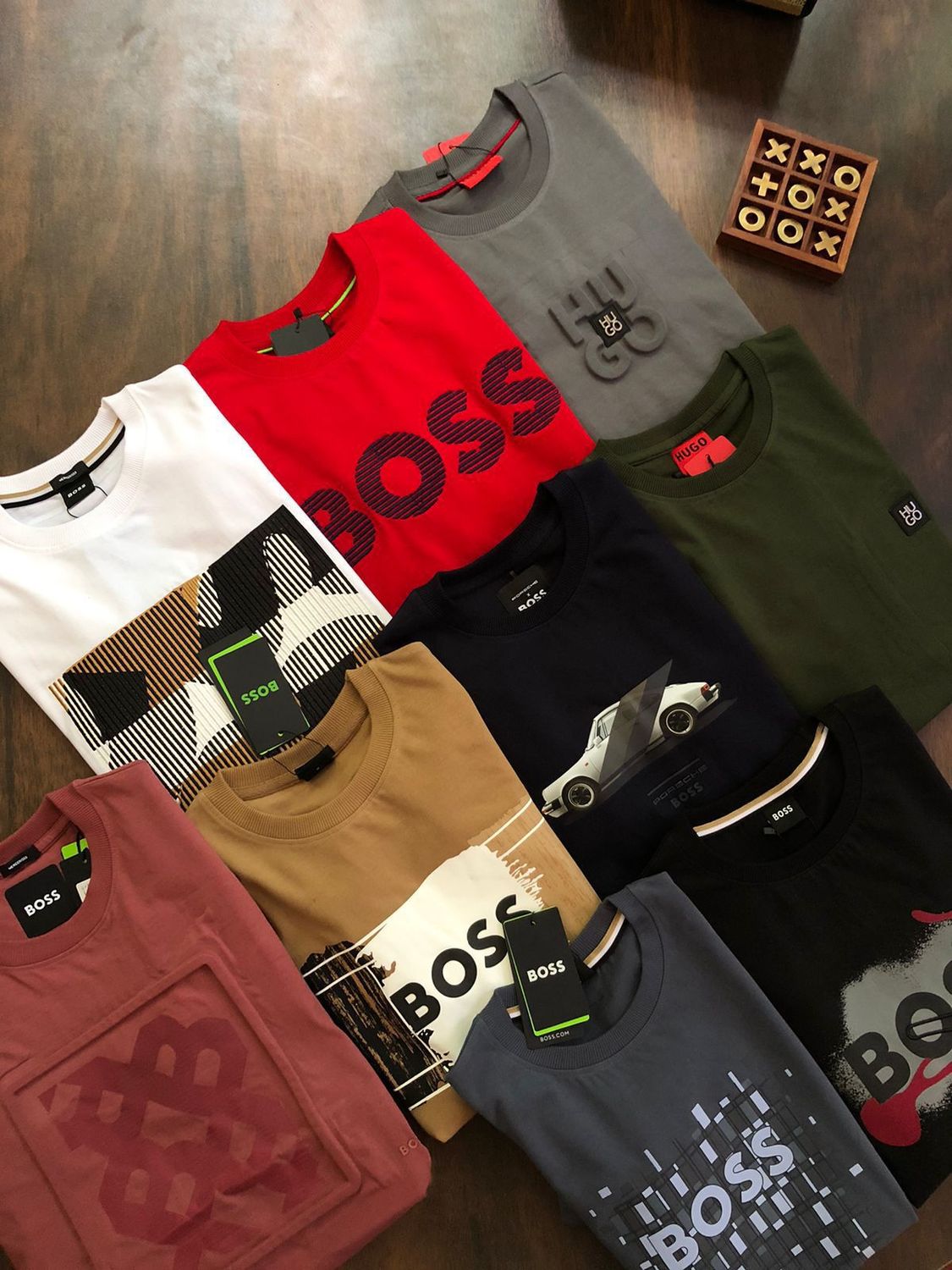 Hugo Boss Premium Quality Round Neck Half Sleeve Men's T-Shirt - 75 Pc