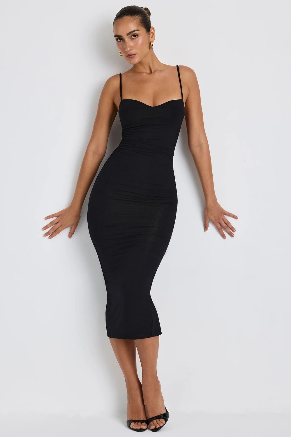 Women's Premium Quality signature dual-layered stretch-jersey fabric and features a sweetheart neckline Dress - 30 Pc