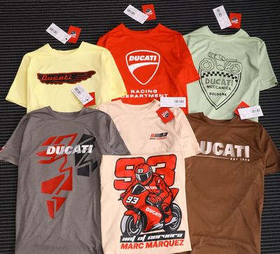 Ducati Premium Quality Round Neck Half Sleeve Men's T-Shirt - 50 Pc