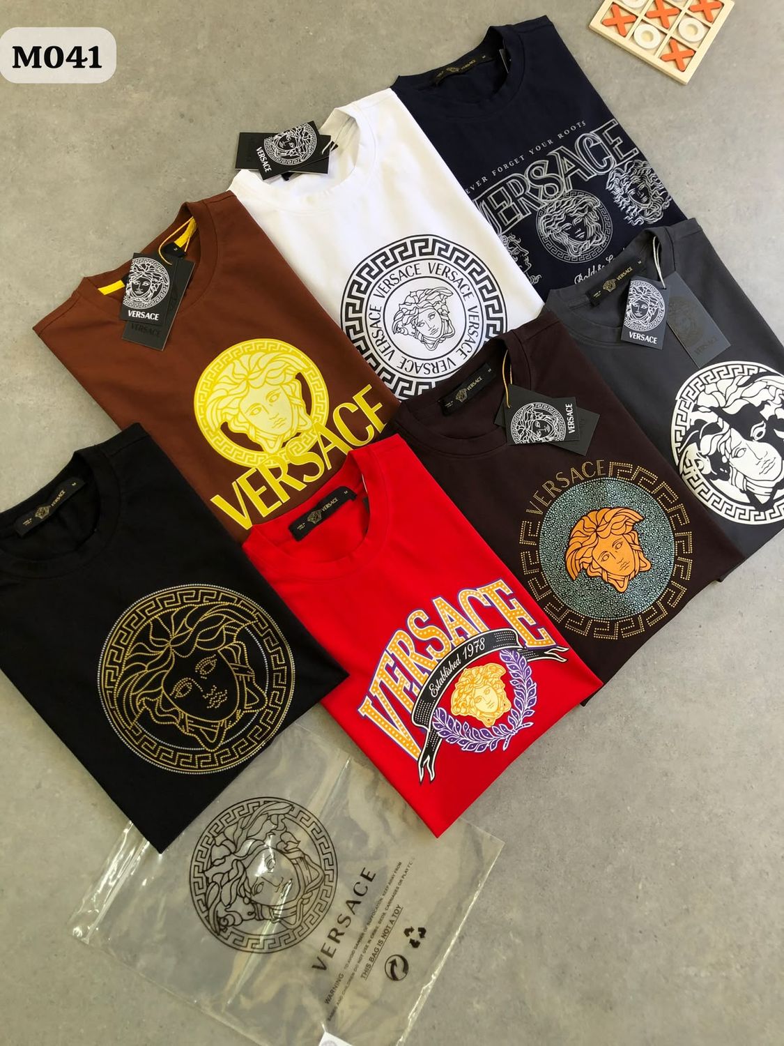 Versace Premium Quality Cotton Lycra Crew Neck Half Sleeve Men's T-Shirt - 76 Pc