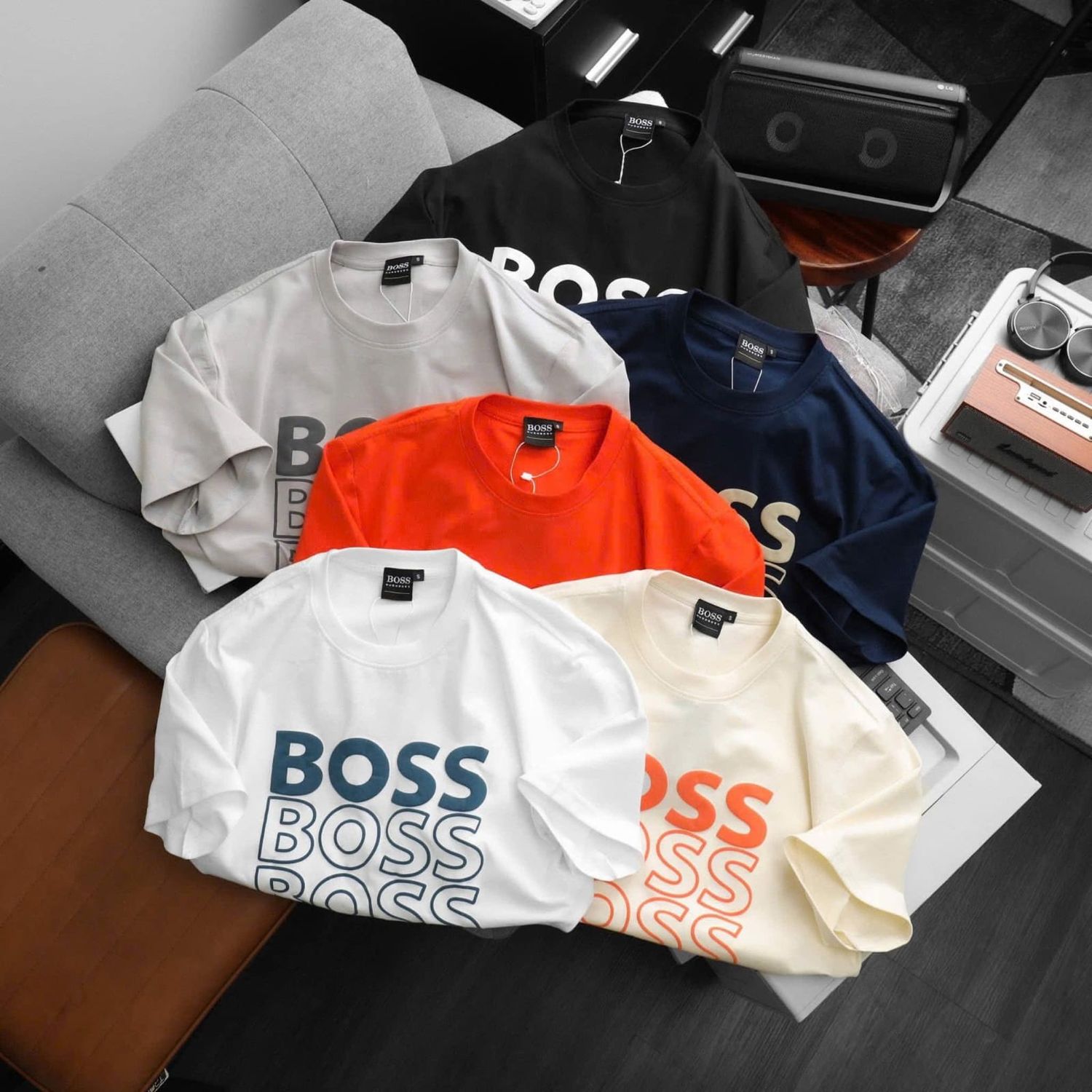 Hugo Boss Premium Quality Round Neck Half Sleeve Men's T-Shirt - 56 Pc