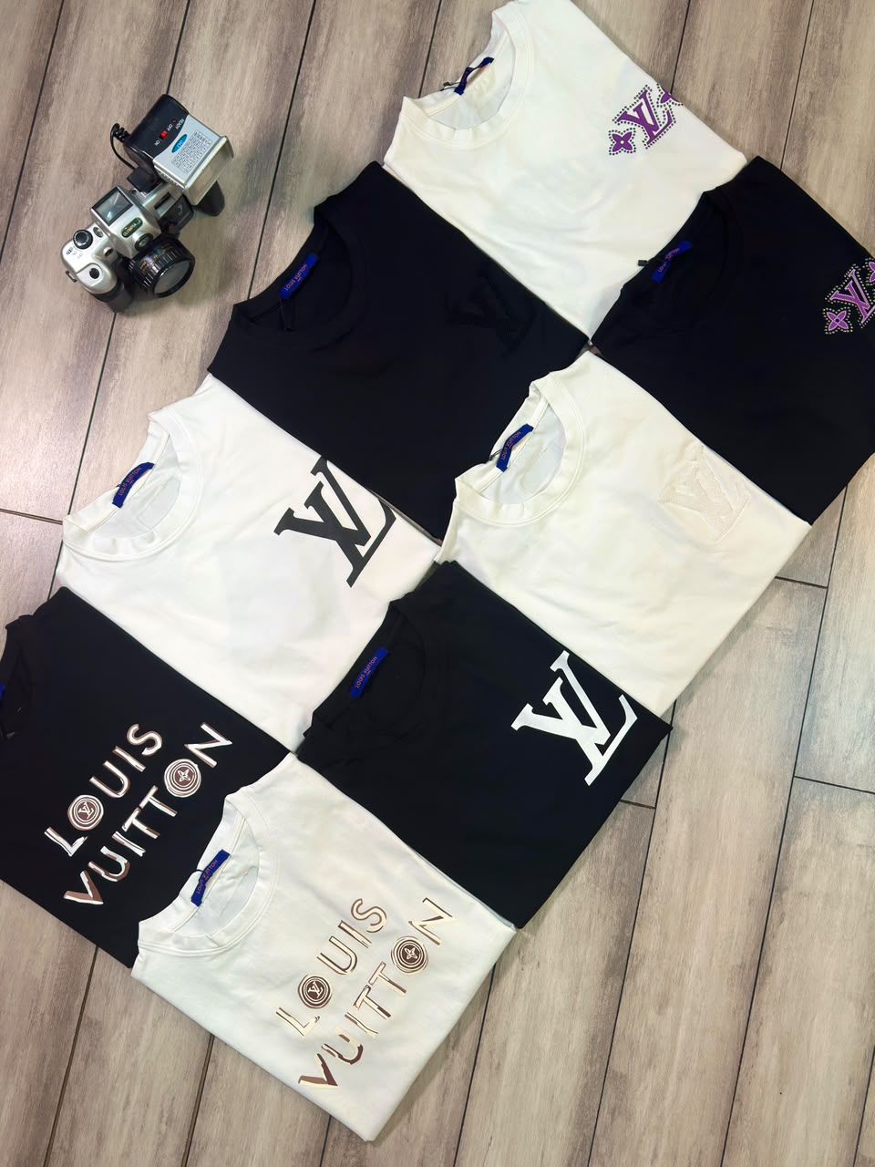 Louis Vuitton Premium Quality Round Neck Half Sleeve Men's T-Shirt - 66