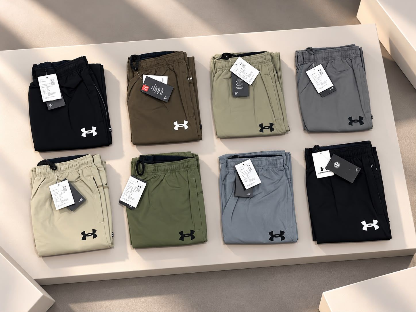Under Armour Premium Quality Cotton Lycra Slim Fit Men's Track Pant - 70 Pc