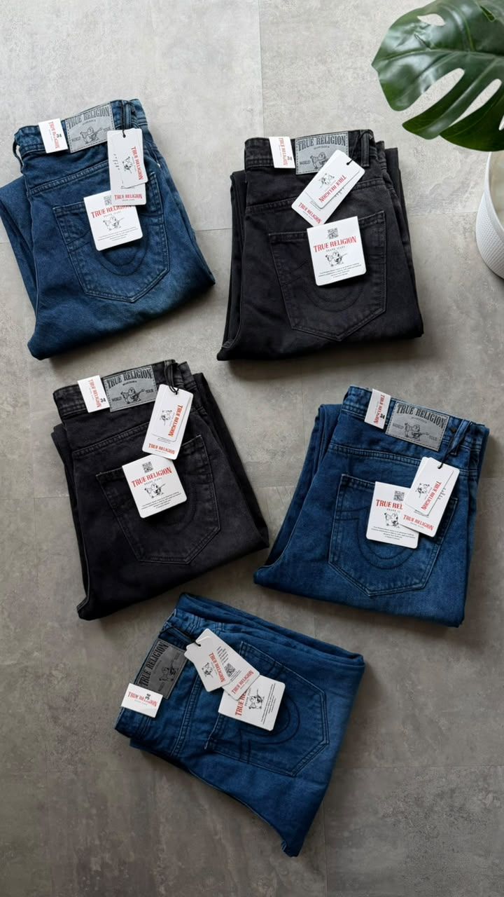 True Religion Premium Quality Straight Fit Men's Denims - 40 Pc