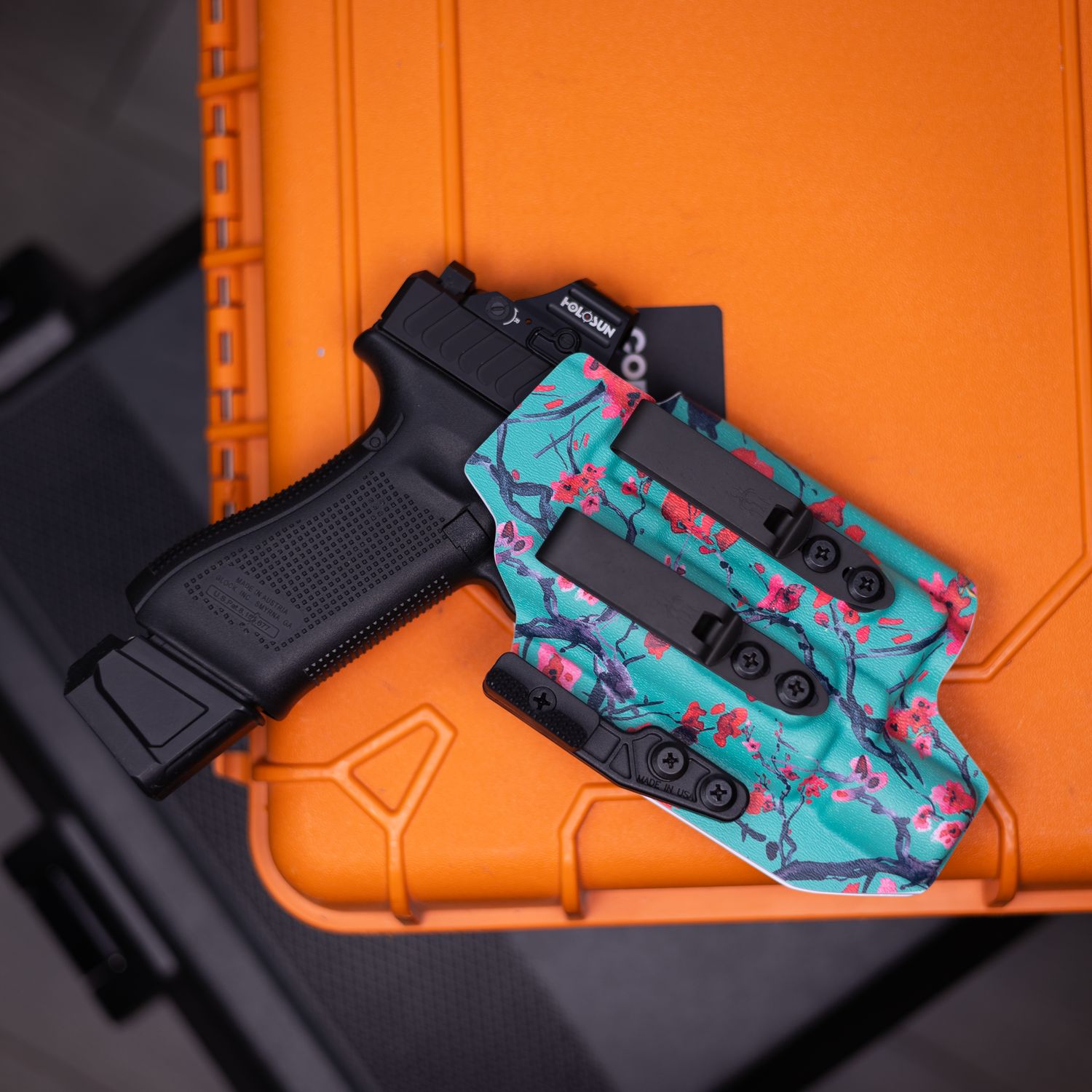 Glock 45 With Surefire X300 appendix holster with Arizona Tea Kydex