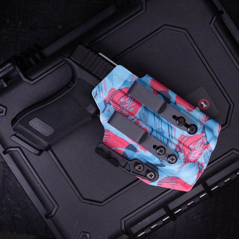 Glock gen 6 appendix holster with DCC Clips