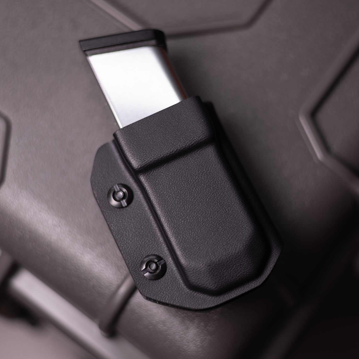 IWB SINGLE MAG CARRIER