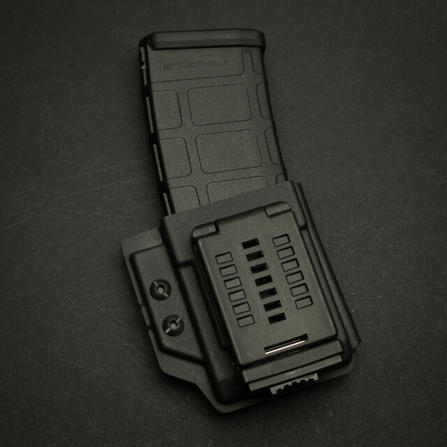 RIFLE / PCC MAG CARRIER.
