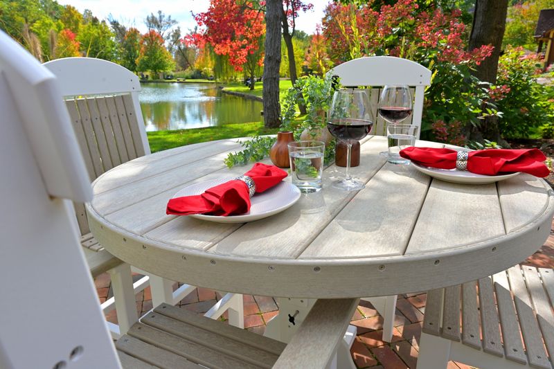 Individual Tables &amp; Chairs