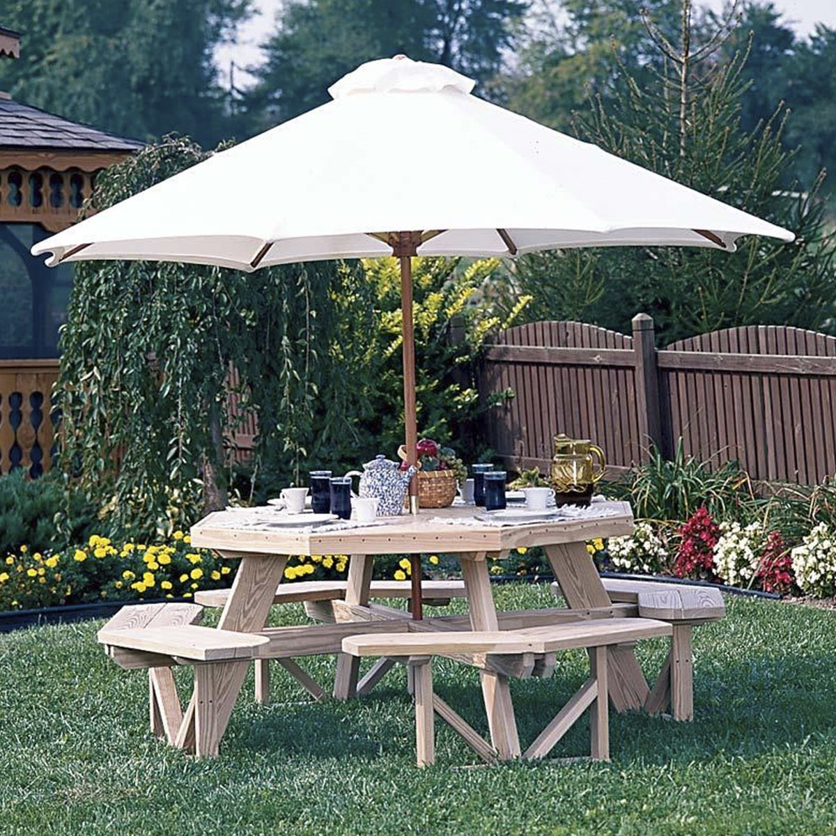 Wood Octagon Picnic Table