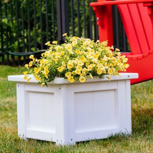 Luxcraft 15" Square Planter