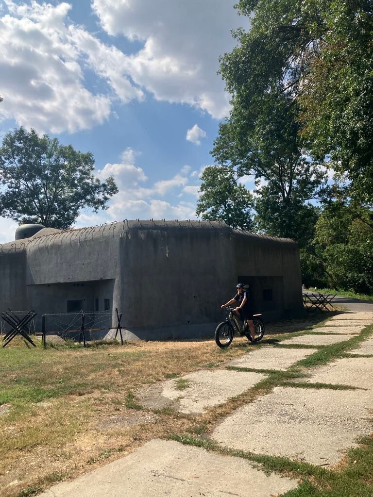 Bratislava: WW II Bunker, Iron Curtain and Danube Promenade Tour by E- bike