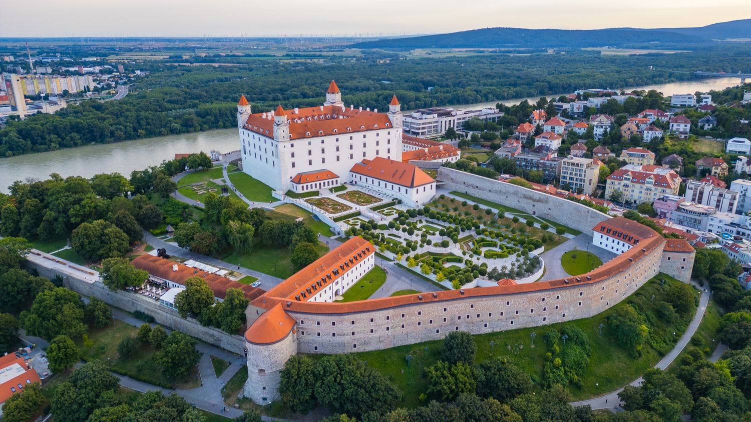 Bratislava - Top Sights Guided Tour