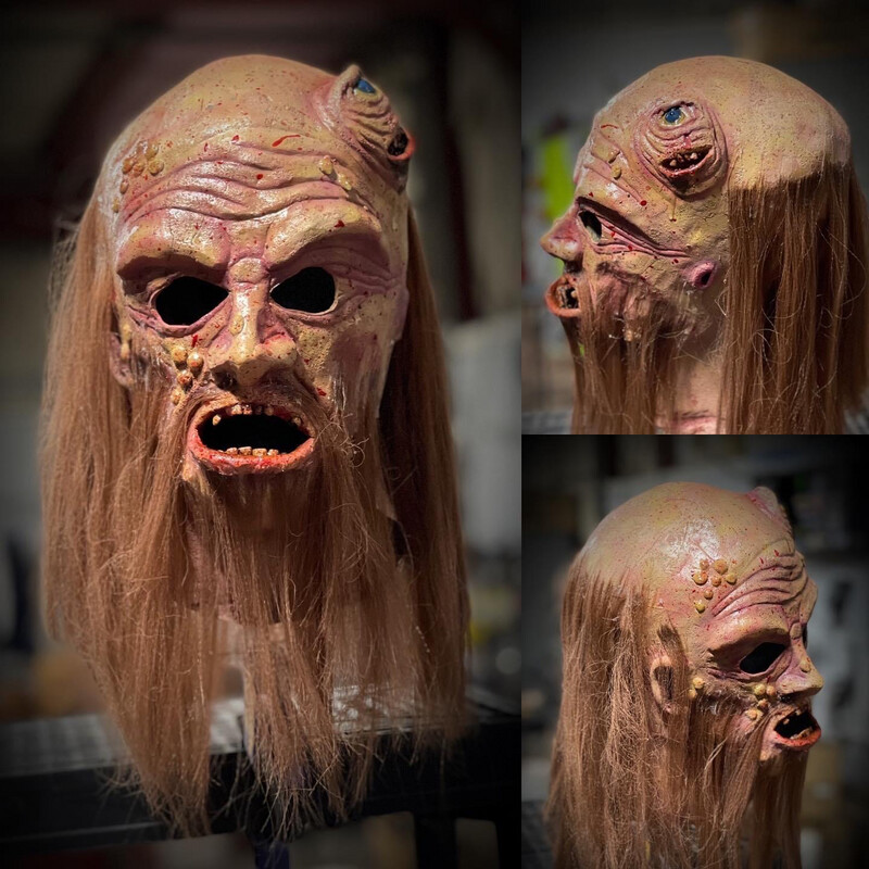 Inbred Mask Lucky