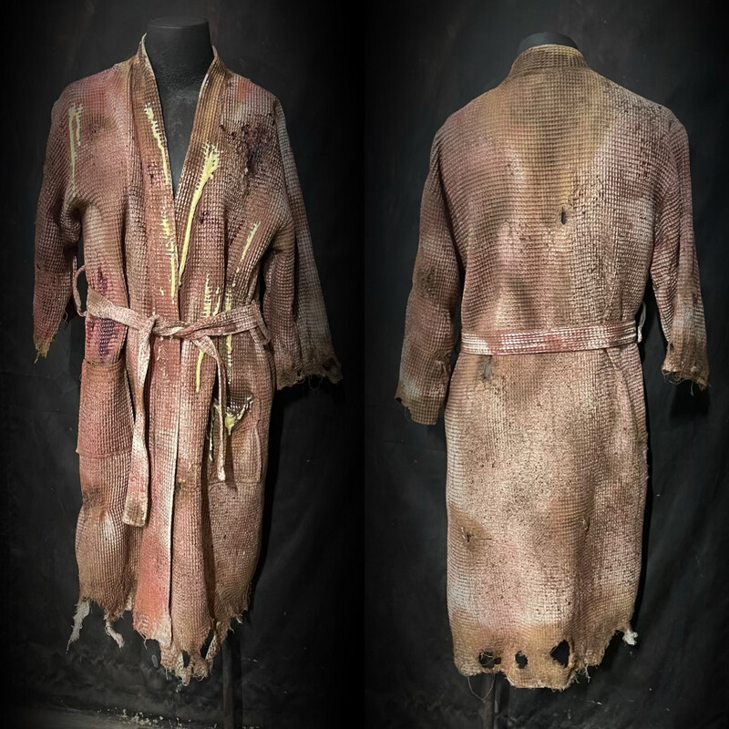 Rotten Robe