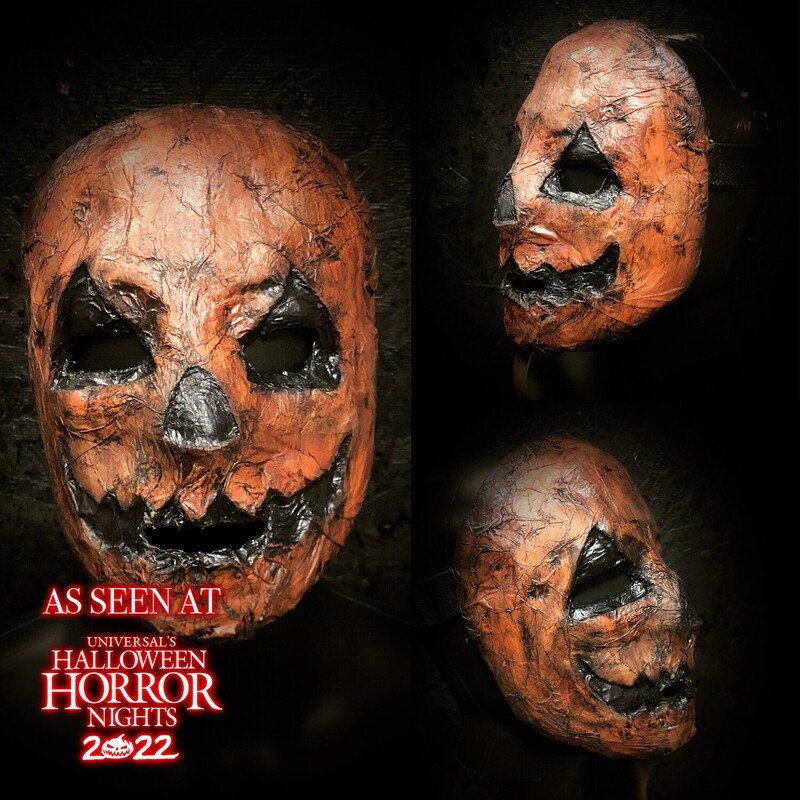 Trick Or Treater Pumpkin 