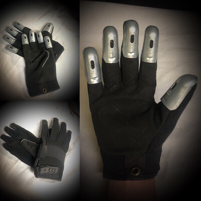 Clacker Gloves - Size Medium