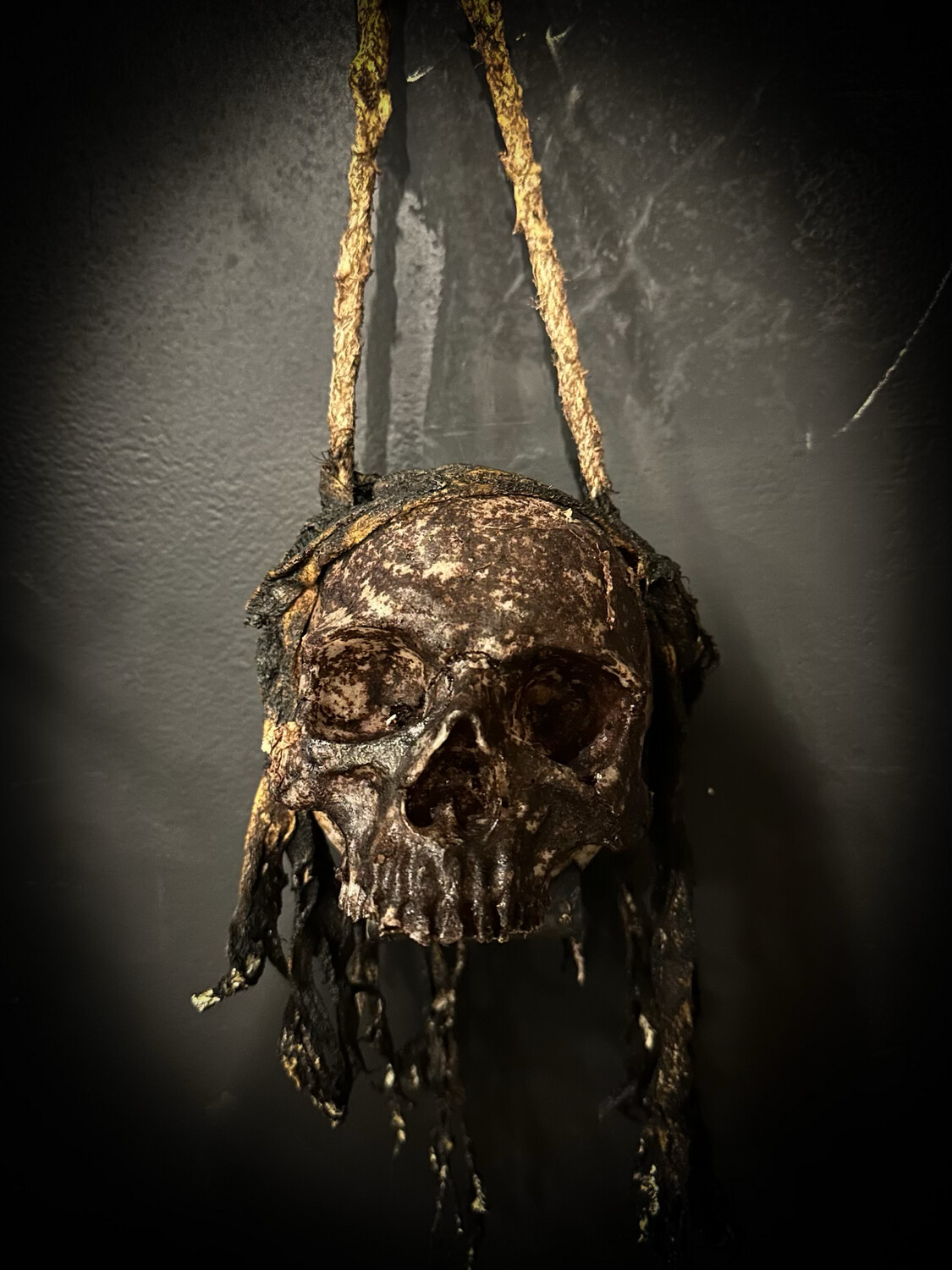 Handheld Skull Lantern