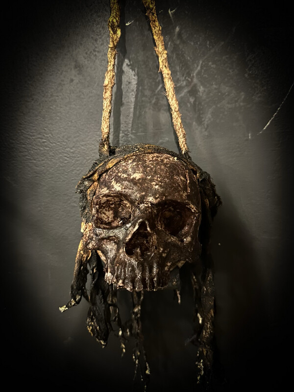 Handheld Skull Lantern