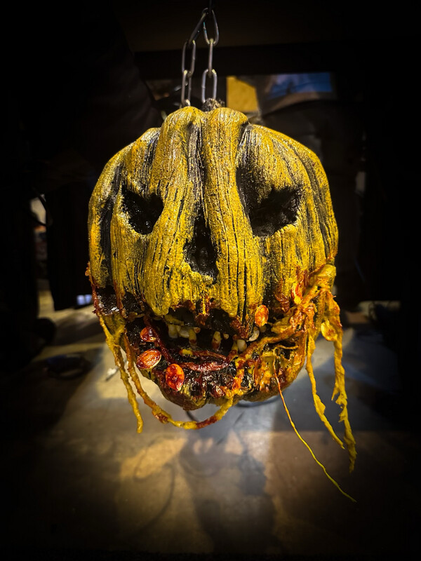 Pumpkin Eater Mini Chomper