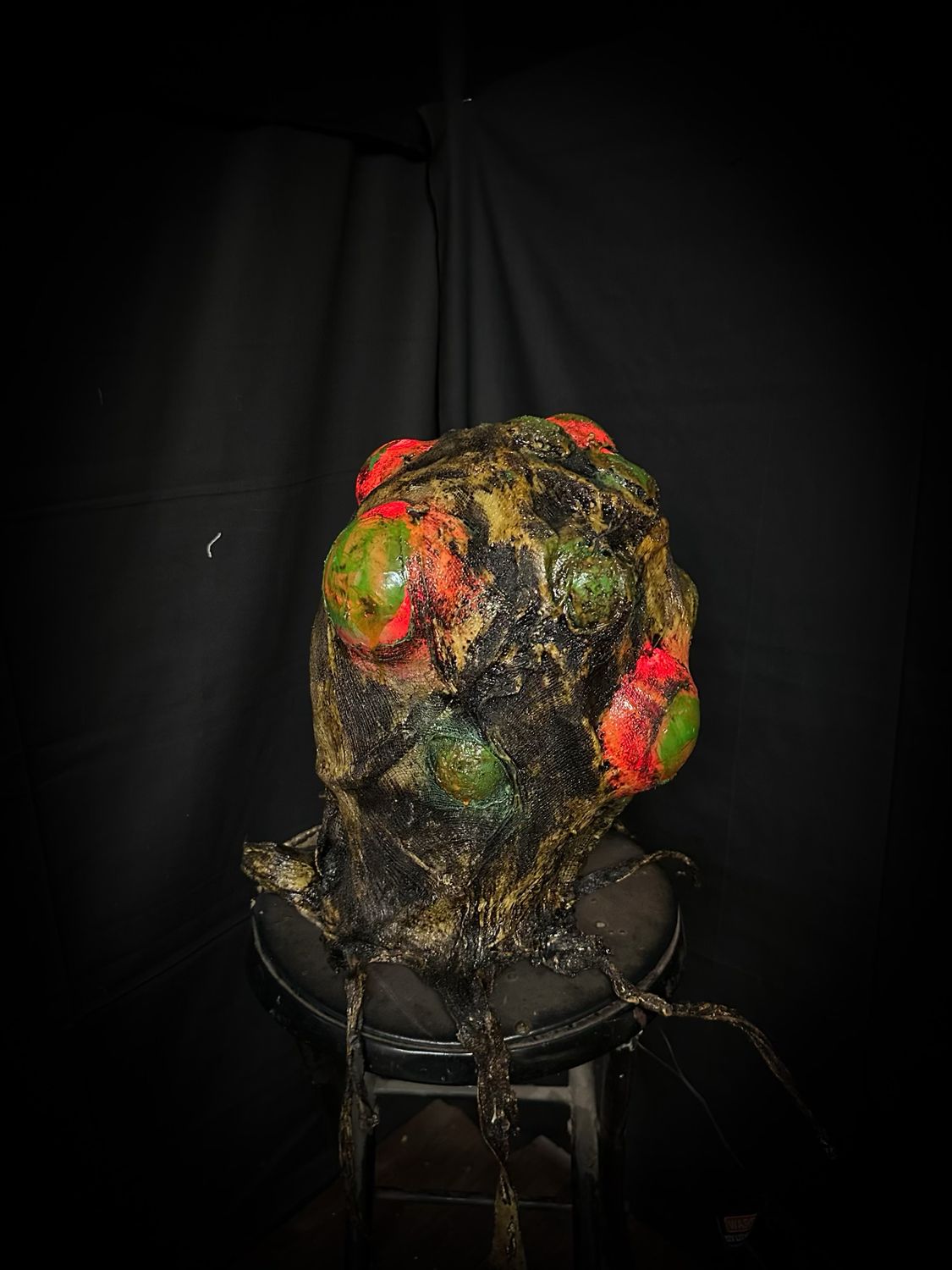 Glow Egg Pod