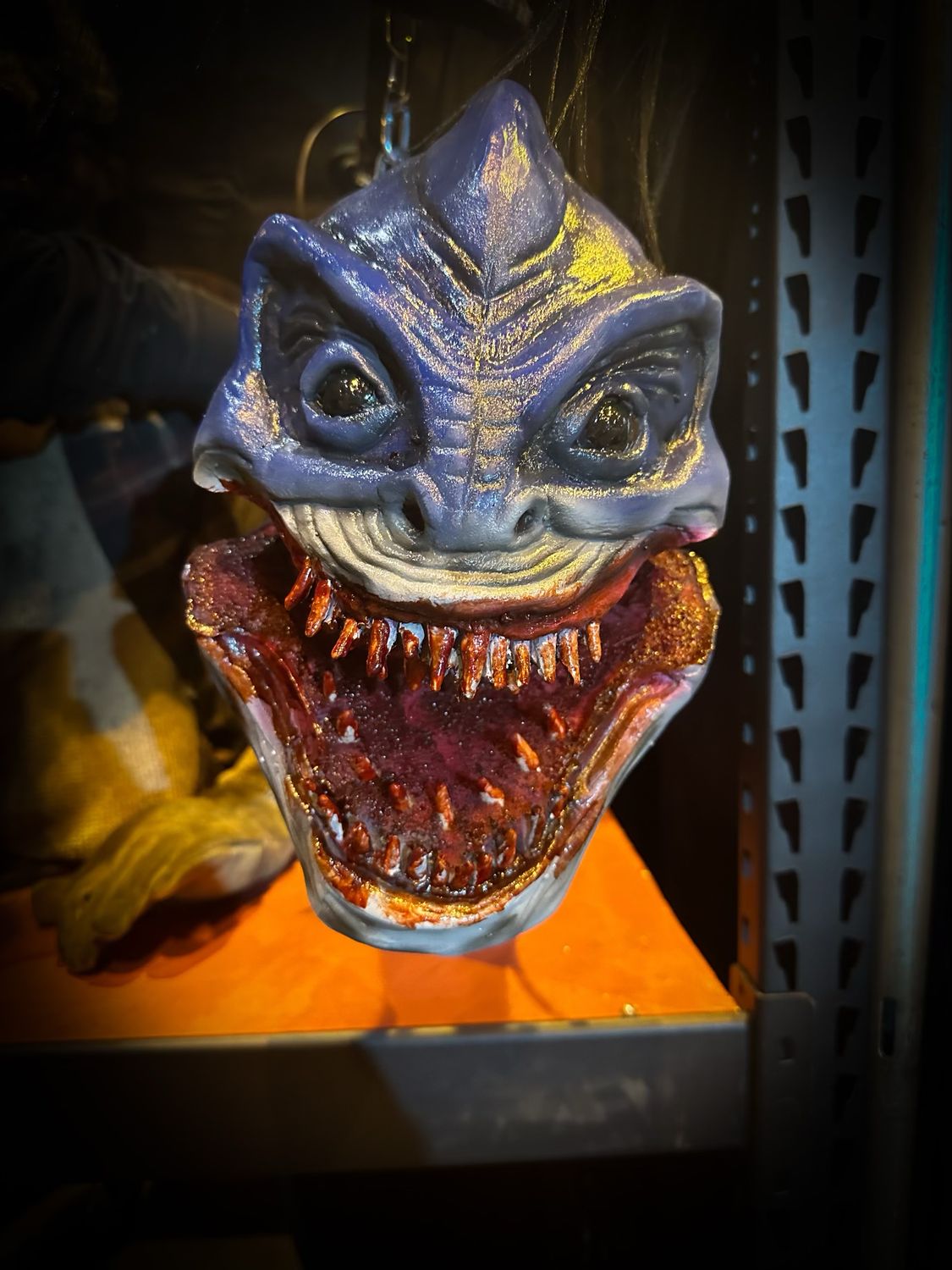 Bruce Mini Chomper