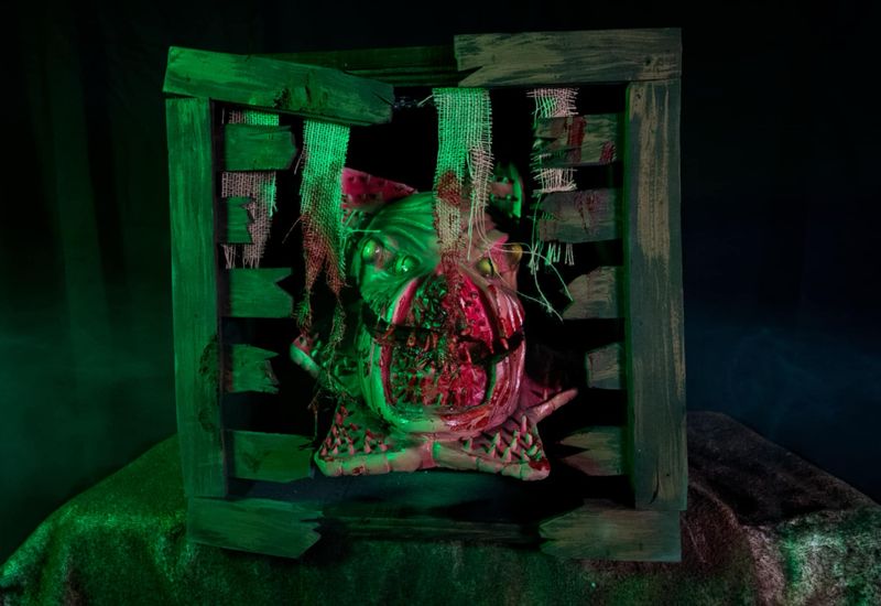 Creature Crate - Deathworm