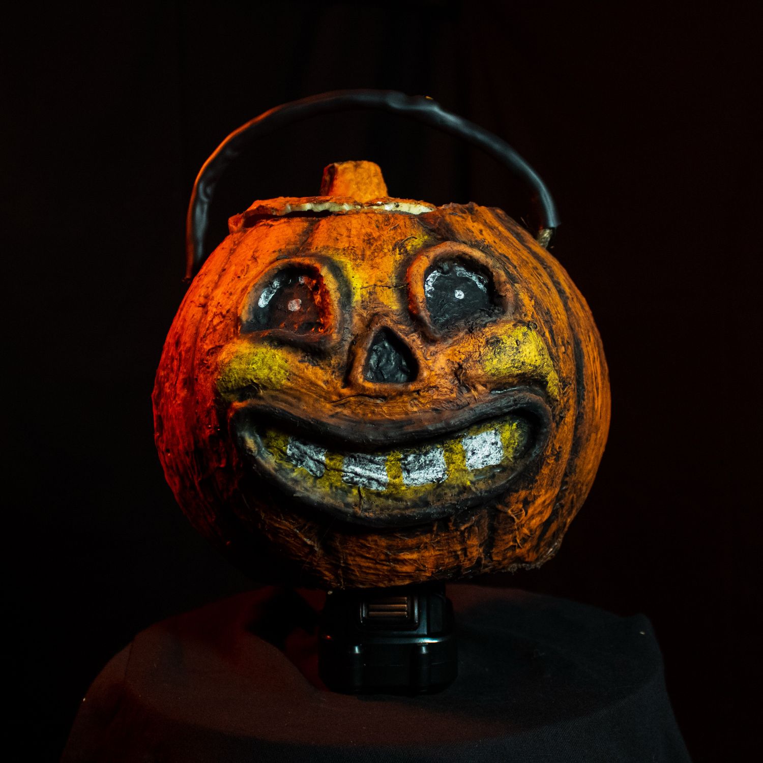 Candy Bucket Horn - Smiler