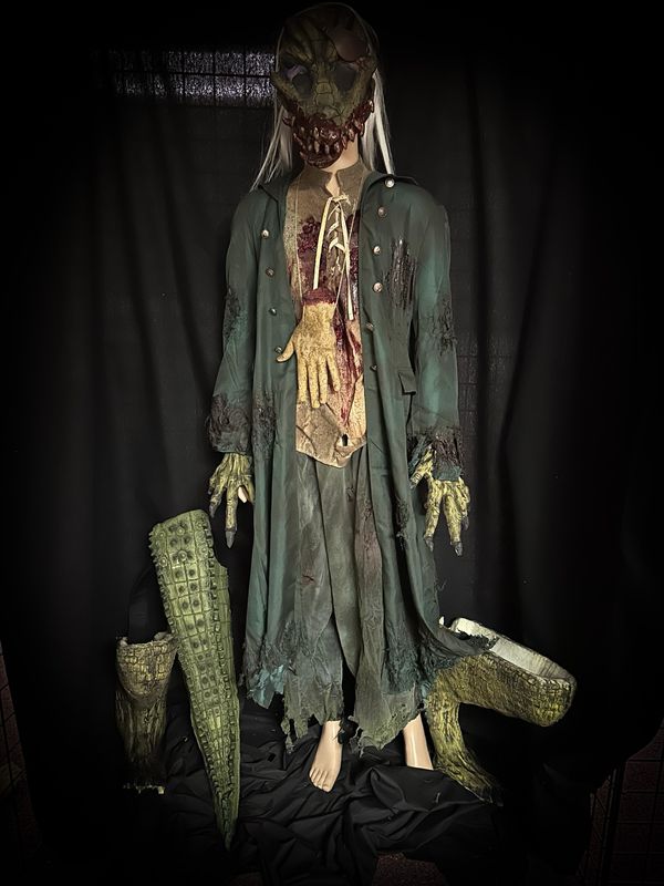 Tick Tock Crocodile Tail