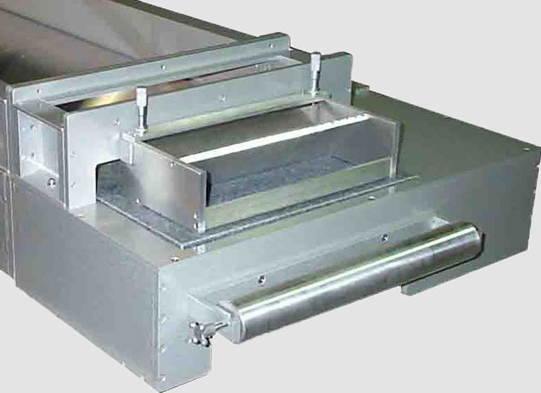 Single Doctor Blade, Teflon/Delrin Frame S.S. Blade - 10" Cast