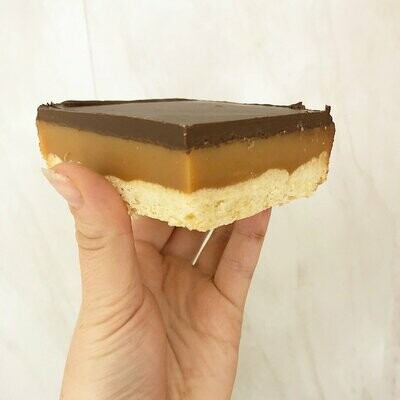 Caramel shortbread. (Slice)