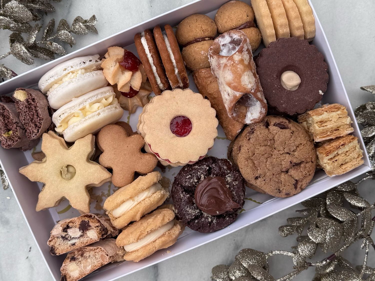 Christmas Biscuit Box