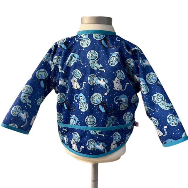 Lätzchen & Schürzen mit Ärmeln