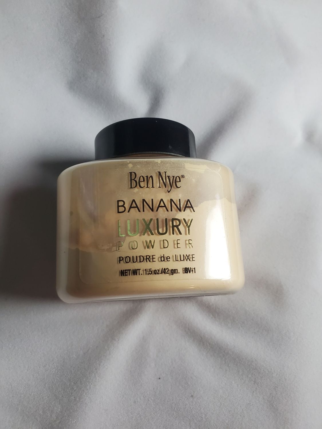 Ben Nye Banana Luxury Powder